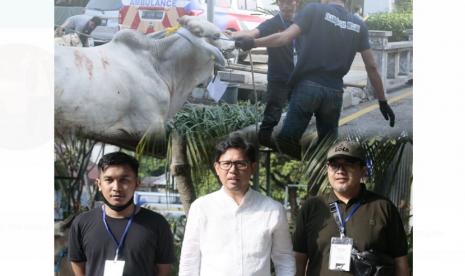 Melalui Unit Kegiatan Kerohanian Majelis Talim Ulul Albaab, Rekind dan Anak Usahanya menyalurkan hewan kurban sebanyak 6 ekor sapi serta 24 ekor kambing/domba.