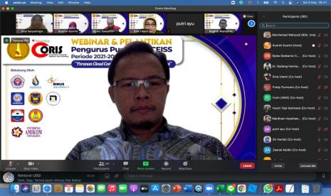 Melalui webinar, Pengurus Pusat IndoCEISS resmi dikukuhkan untuk periode 2021-2025. Kegiatan ini digelar secara daring, pada Sabtu (8/5) kemarin, pukul 08.00 WIB dengan tema 