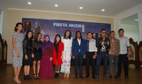 Melly Goeslaw, Winda Viska dan sejumlah pendukung ajang 'Fiesta Muzik 2015'