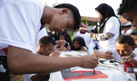 Workshop Lukis Batik digelar dalam meningkatkan kapasitas sumber daya manusia (SDM) pemuda di Tasikmalaya. 