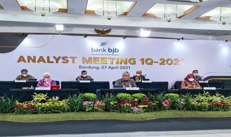 Memasuki tahun kedua pandemi Covid-19, Bank BJB berhasil mencatat pencapaian bisnis positif pada triwulan I-2021. Tren positif ini tercermin melalui sejumlah indikator kinerja, di antaranya raihan laba yang mencapai Rp 481 miliar.