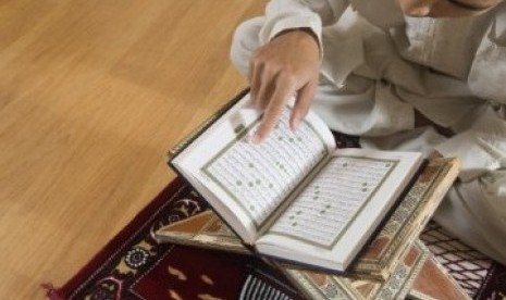 Membaca Alquran