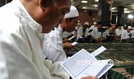 Sigi mempunyai sejumlah program yang mendekatkan umat dengan Alquran. Membaca Alquran/Ilustrasi