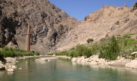 Menara jam di Afganistan