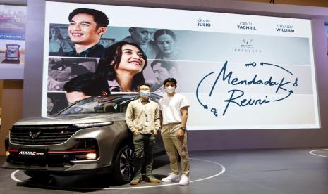  'Mendadak Reuni. merupakan web series yang ditayangkan pertama kali di kanal Youtube Wuling Motors ID pada tanggal 2 November 2021