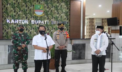 Mendagri Cek Penyaluran Bansos dan Realisasi APBD