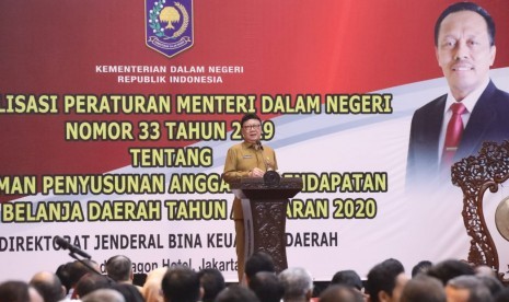 Mendagri  Thahjo Kumolo melaksanakan sosialisasi penggunaan anggaran negara