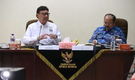 Mendagri Tjahjo Kumolo menyambangi Ombudsman RI dalam penyelesaian polemik ibu kota Kabupaten Maybrat, Papua Barat.