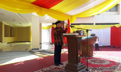 Mendikbud Muhadjir Effendy berinisiatif mengambil alih panggung untuk memimpin hadirin menyanyikan lagu Indonesia Raya. Inisiatif itu muncul karena panitia tidak menyiapkan waktu untuk  'menyanyikan lagu Indonesia Raya' dalam urutan acara. 