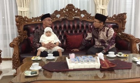 Mendikbud Muhadjir Effendy bertemu dengan Gubernur NTB Tuan Guru Bajang.