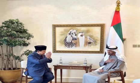 Menhan Letjen (Purn) Prabowo Subianto Djojohadikusumo bertemu dengan Putra Mahkota Abu Dhabi, Sheikh Mohamed bin Zayed Al Nahyan (MBZ).