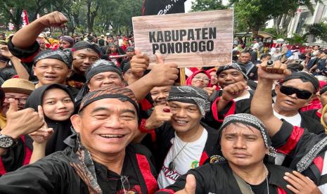 Menko PMK Muhadjir Effendy menyambut delegasi Karya Pawai Reog Ponorogo yang diajukan ke UNESCO sebagai Warisan Budaya Tak Benda Dunia.