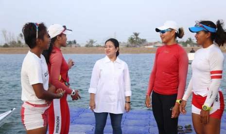 Menko PMK Puan Maharani mengunjungi kawasan Jakabaring Palembang.