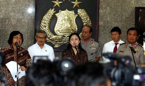 Menko PMK Puan Maharani usai rapat bersama di Mabes Polri, Kamis (25/8).