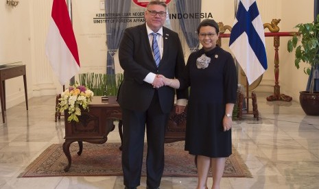 Indonesian Foreign Minister Retno LP Marsudi held a bilateral meeting with Finnish Foreign Minister Timo Soini on Monday in Jakarta