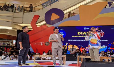 Menparekraf Sandiaga Uno (paling kiri) dalam acara penutupan AKI 2022 di AEON Mal BSD, Tangerang,Ahad (9/10/2022)