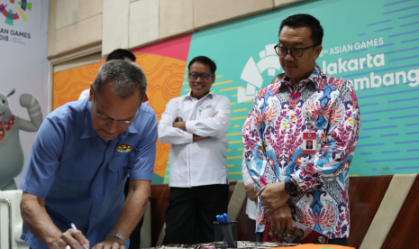 Menpora Imam Nahrawi hari Senin (25/2) pagi menyaksikan langsung Memorandum of Understanding (MoU) antara Kemenpora dan Pengurus Induk Cabang Olahraga terkait bantuan pemerintah untuk induk cabang olahraga. Pada acara tersebut, Menpora menegaskan agar bantuan ini bisa dimanfaatkan dengan baik dan dipertanggungjawabkan dengan tertib.