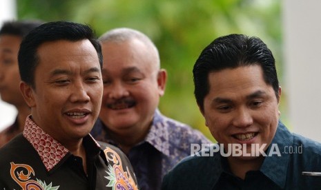 Ketua Inasgoc Erick Thohir (kanan).