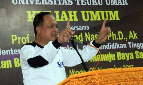 Menristekdikti sempat memberikan kuliah umum di Universitas Teuku Umar beberapa waktu lalu.