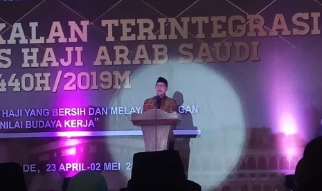 Menteri Agama, Lukman Hakim Saifuddin, membuka Pembekalan Terintegrasi Petugas Haji Arab Saudi Tahun 1440/2019 di Asrama Haji Pondok Gede, Jakarta, Selasa (23/4).