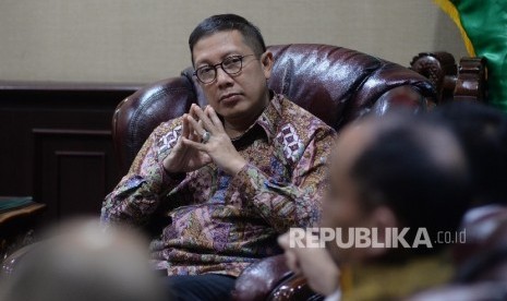 Menteri Agama Lukman Hakim Saifuddin saat bertemu Tim Redaksi Harian Republika di Kementerian Agama, Jakarta, Rabu (14/12). 