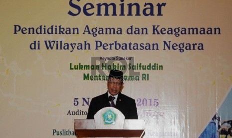 Menteri Agama Lukman Hakim Saifudin memberikan arahannya saat akan membuka seminar bertajuk “Pendidikan Agama dan Keagamaan di Wilayah Perbatasan Negara”, di Jakarta, Kamis (5/11).