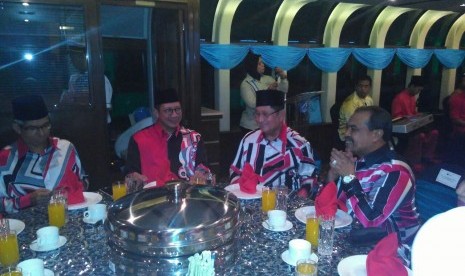 Menteri Agama RI Lukman Hakim Saifuddin menghadiri jamuan makan malam pada acara Senior Official Meeting (SOM) Menteri Agama Brunei Darussalam, Indonesia, Malaysia dan Singapura (MABIMS) di Kuala Lumpur, Malaysia.