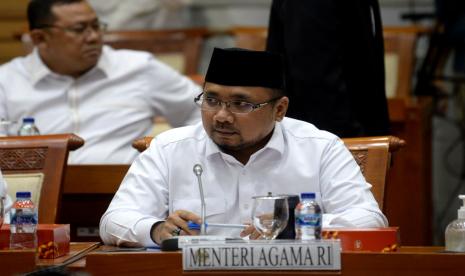 Menteri Agama Yaqut Cholil Qoumas menyatakan intensif diberikan untuk penyetaraan kesejahteraan