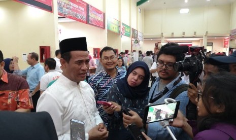 Menteri Amran Sulaiman menjawab pertanyaan wartawan