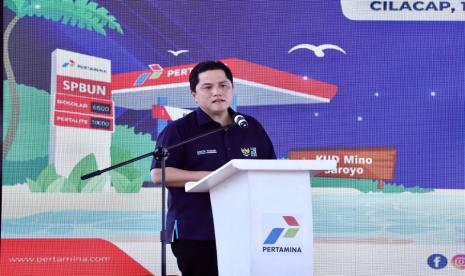 Menteri Badan Usaha Milik Negara (BUMN) Erick Thohir secara resmi meluncurkan program Solar untuk koperasi (Solusi) nelayan di Pelabuhan Perikanan Samudera, Kabupaten Cilacap, Provinsi Jawa Tengah (Jateng) pada Sabtu (17/9/2022).