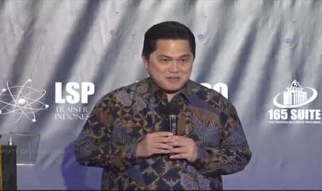 Menteri Badan Usaha Milik Negara Erick Thohir dinilai layak disebut kuda hitam dalam Pilpres 2024.