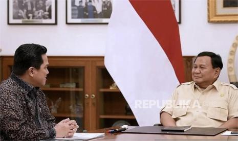 Menteri BUMN Erick Thohir melaporkan kepada Presiden Prabowo Subianto di Istana Kepresidenan Jakarta, Kamis (2/1/2025).