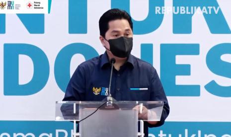 Menteri BUMN, Erick Thohir. Erick Thohir mengatakan pemerintah sudah menyiapkan dua program vaksinasi yaitu program vaksin gratis dan vaksin gotong royong.