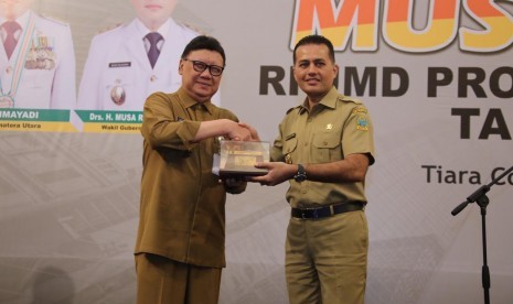 Menteri Dalam Negeri Tjahjo Kumolo dalam sambutannya di acara Musyawarah Rencana Pembangunan (Musrenbang) RPJMD Provinsi Sumatera Utara di Tiara Convention Center Medan, Selasa (22/1). 