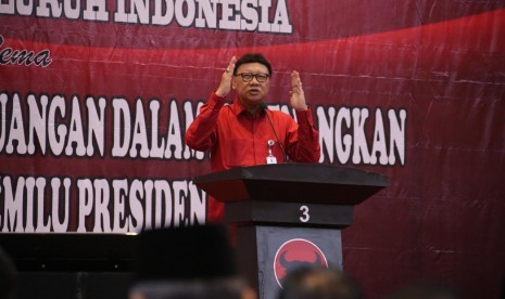 Menteri Dalam Negeri Tjahjo Kumolo dalam Workshop Pimpinan dan Anggota  DPRD  yang diselenggarakan Partai Demokrasi Perjuangan (PDIP) di Grand Paragon Hotel, Jumat (23/11) .