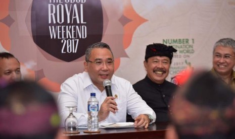 Menteri Desa, Pembangunan Daerah Tertinggal, dan Transmigrasi Eko Putro Sandjojo saat menghadiri The 4th Ubud Royal Weekend di Museum Puri Lukisan, Ubud, Bali, Sabtu (20/5).