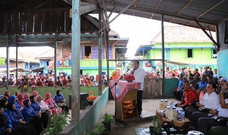 Menteri Desa, Pembangunan Daerah Tertinggal, dan Transmigrasi Marwan Jafar di Kabupaten Ogan Ilir, Senin (2/3).