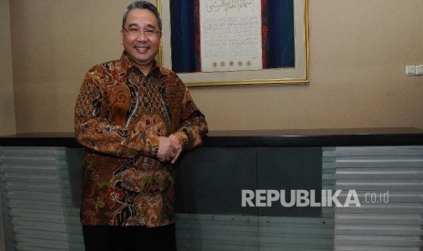 Menteri Desa, Pembangunan Daerah Tertinggal dan Transmigrasi (Mendes PDTT), Eko Putro Sandjojo saat silaturahim ke kantor Redaksi Harian Republika, Jakarta, Kamis (4\8).