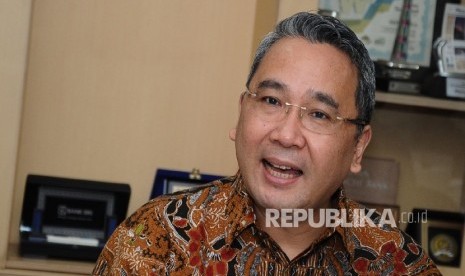 Menteri Desa, Pembangunan Daerah Tertinggal dan Transmigrasi (Mendes PDTT), Eko Putro Sandjojo saat silaturahim ke kantor Redaksi Harian Republika, Jakarta, Kamis (4\8).