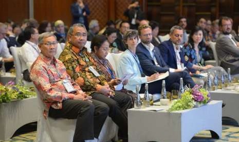 Menteri Desa, Pembangunan Daerah Tertinggal, dan Transmigrasi (Mendes PDTT) Eko Putro Sandjojo berbicara dalam  Forum Tri Hita Karana (THK) Sustainable Development, dengan tema 'Kesetaraan dan Pertumbuhan Inklusivitas, Keberlanjutan, dan Kepemimpinan', Kamis (11/10).