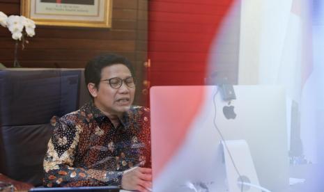 Menteri Desa, Pembangunan Daerah Tertinggal dan Transmigrasi (Mendes PDTT), Abdul Halim Iskandar, meminta dana desa jangan disalahgunakan.