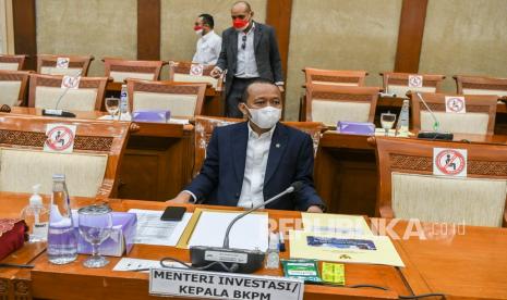 Menteri Investasi/Kepala BKPM Bahlil Lahadalia. Guna memperkuat kerja sama diplomasi ekonomi Indonesia, Kementerian Investasi/Badan Koordinasi Penanaman Modal (BKPM) berkolaborasi dengan Kementerian Luar Negeri. 