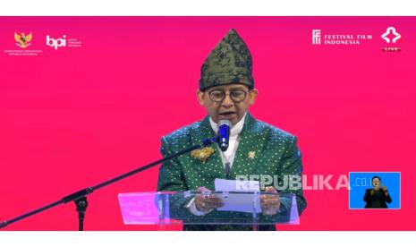 Menteri Kebudayaan Fadli Zon membuka Malam Anugerah Festival Film Indonesia (FFI) 2024 di ICE BSD Tangerang, Rabu (20/11/2024).