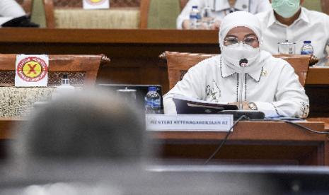 Menteri Ketenagakerjaan Ida Fauziah. Menteri Ketenagakerjaan (Menaker) Ida Fauziyah mengatakan, pemerintah telah mengeluarkan dana sebesar Rp 6 triliun untuk membiayai program Jaminan Kehilangan Pekerjaan (JKP).