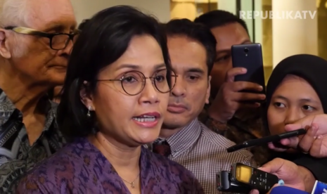 Menteri Keuangan Sri Mulyani menyebutkan, kuartal III menjadi masa-masa paling penting untuk menentukan ekonomi Indonesia sepanjang 2020. Apabila sudah menunjukkan geliat kembali setelah tertekan dampak pandemi Covid-19, maka angka pertumbuhan 2,3 persen masih dapat dicapai. Tapi, apabila tidak, skenario kontraksi menjadi hal yang realistis.