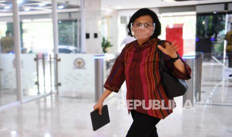 Menteri Keuangan Sri Mulyani mengatakan ditopang dari peningkatan penerimaan kepabeanan dan cukai.