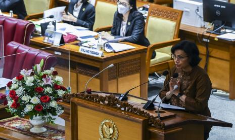 Menteri Keuangan Sri Mulyani menerangkan realisasi anggaran PEN sampai pada 18 Mei 2021 telah mencapai Rp 182 T.