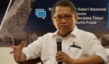 Menteri Komunikasi dan Informatika Rudiantara