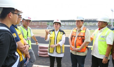 Menteri Koordinator Bidang Pembangunan Manusia dan Kebudayaan (Menko PMK) Puan Maharani mengecek langsung beberapa fasilitas Asian Games 2018 di komplek Gelora Bung Karno, Jumat (20/10).