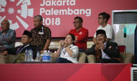 Menteri Koordinator Bidang Pembangunan Manusia dan Kebudayaan (Menko PMK) Puan Maharani secara langsung menyaksikan saat para pesilat Indonesia menunjukkan ketangguhannya.